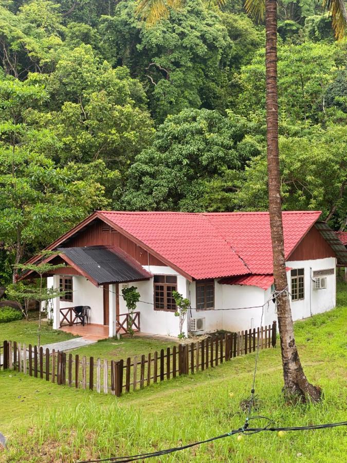 Empire Hotels & Resorts Kampong Pasir Hantu Eksteriør billede